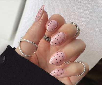 Polka Dot 🖤