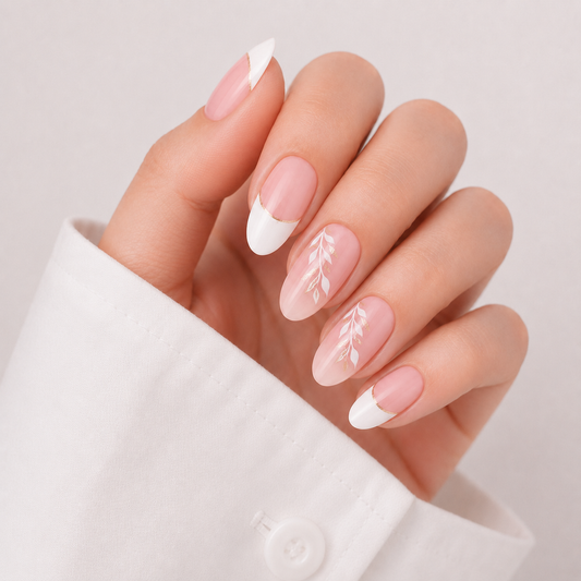 Gold French ✨ | Uñas de gel